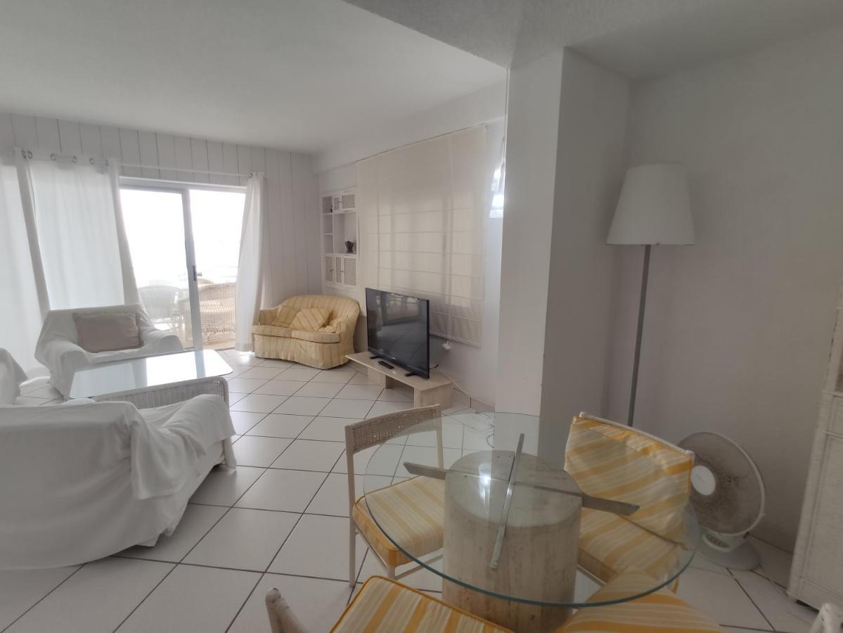 Apartamentos Mar I Vent Benidorm Bagian luar foto