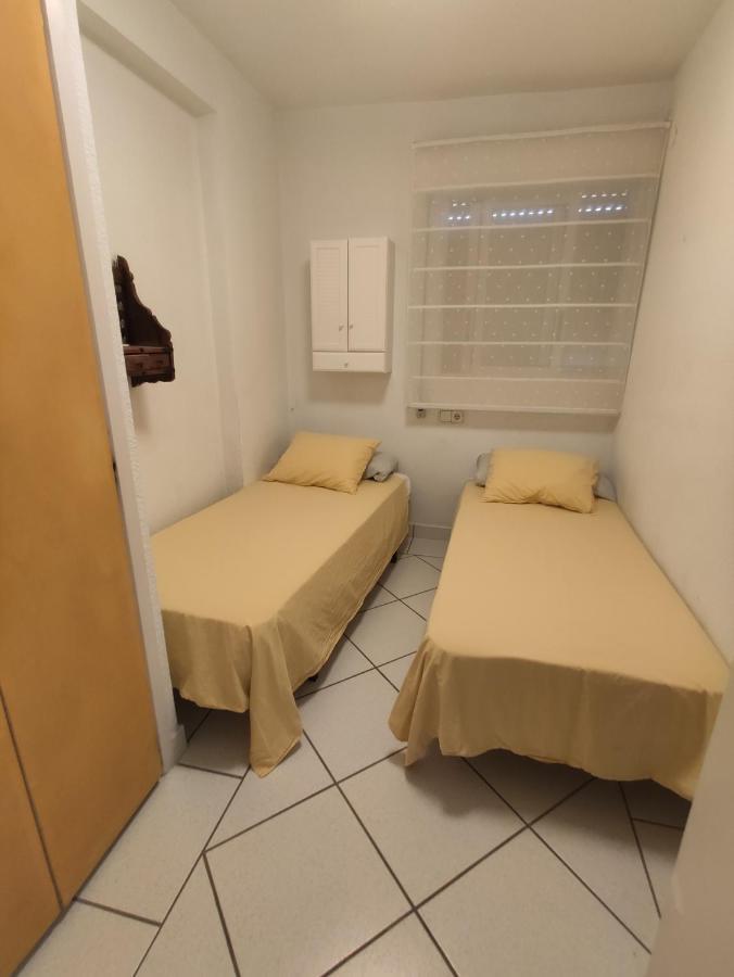 Apartamentos Mar I Vent Benidorm Bagian luar foto