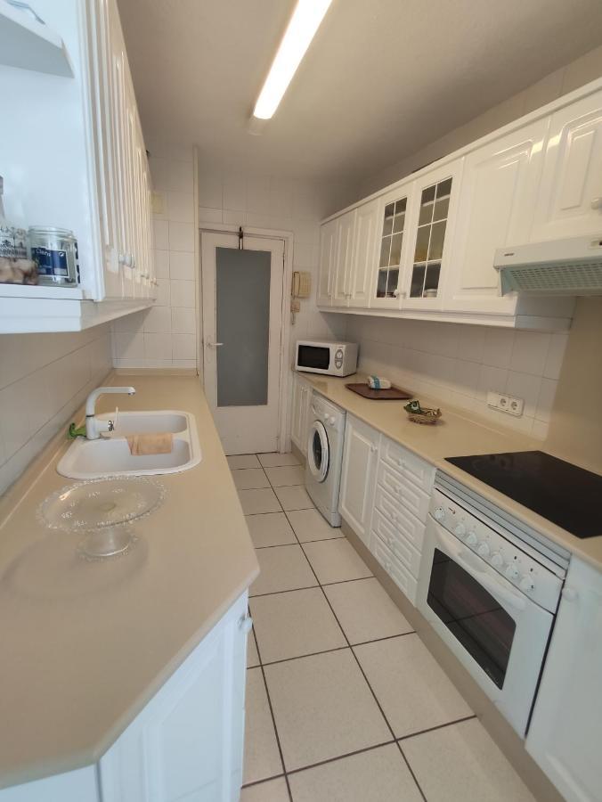 Apartamentos Mar I Vent Benidorm Bagian luar foto